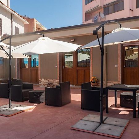 Welcomely - Casa Manca Apartment Алгеро Екстериор снимка