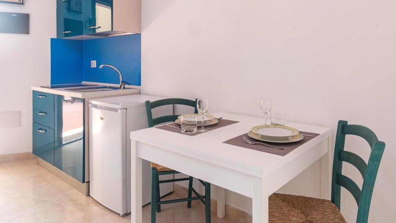 Welcomely - Casa Manca Apartment Алгеро Екстериор снимка